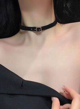 链锁骨颈圈小众黑色皮带扣颈项链