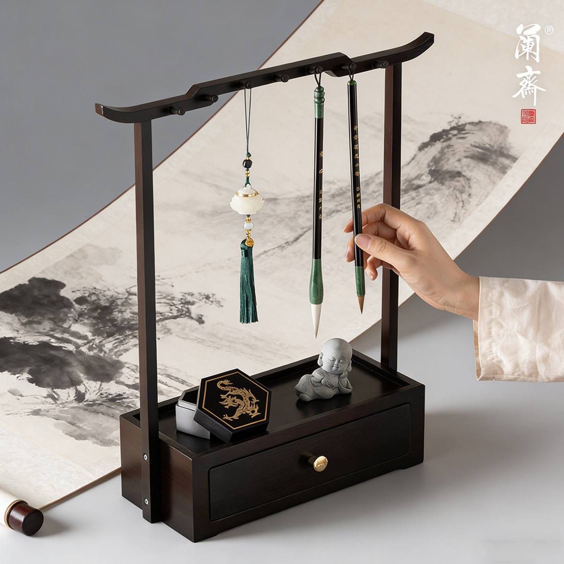 毛笔挂架学生用实木笔挂图片
