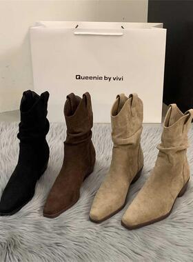 香港高跟V口中筒马丁靴女靴子2025冬季绒面堆堆靴美拉德瘦瘦短靴