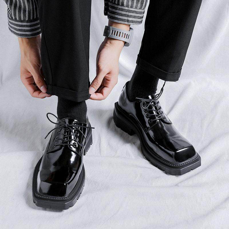 英伦方头小皮鞋男生覆古亮面厚底增高德比鞋韩版休闲正装漆皮潮鞋