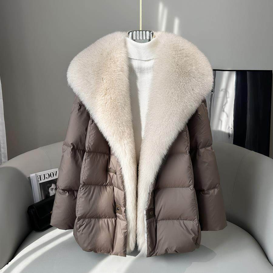 皮草羽绒服女冬季新款狐狸毛可脱卸大翻领中长款气质白鸭绒外套潮