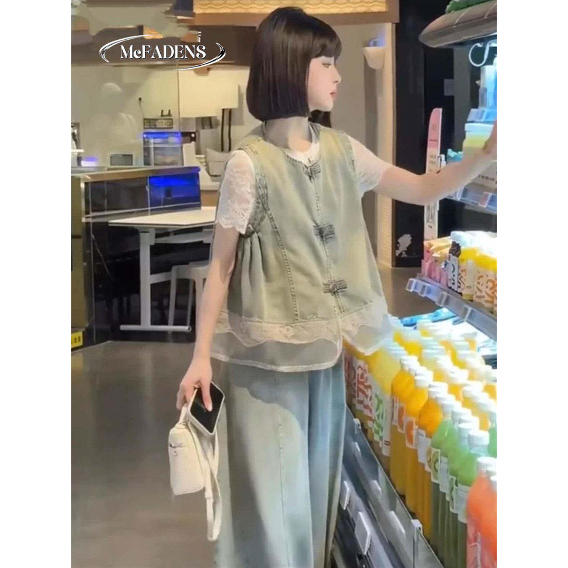 香港2026夏季新款牛仔三件套女欧货蕾丝拼接显瘦马甲+短袖+阔腿裤