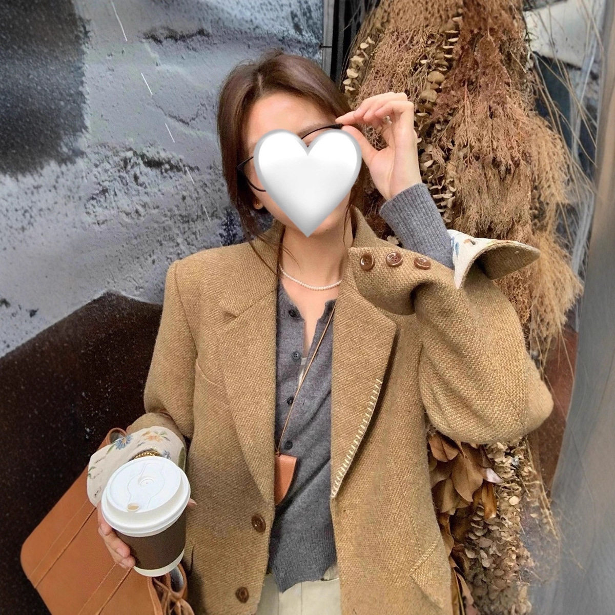 经典女款粗花纯羊毛卡其色西装外毛呢外套