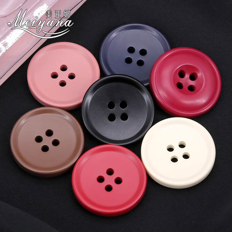 圆形树脂四眼纽扣扣子裤子风衣