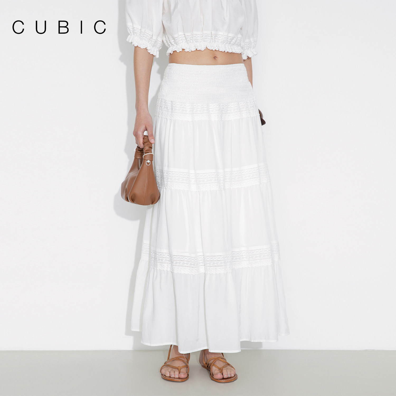 CUBIC镂空织带蛋糕半裙