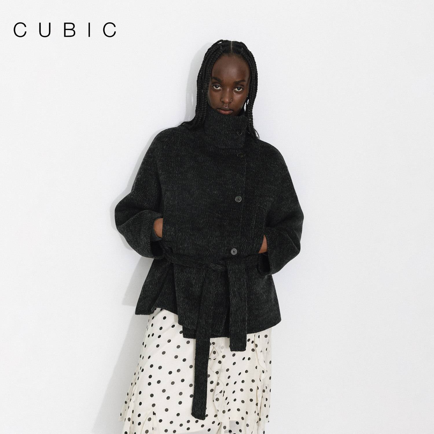 CUBIC慵懒高级感短款外套