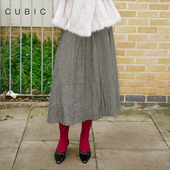 CUBIC经典 廓形高级感不规则压褶设计伞裙灰色冬季 半身裙