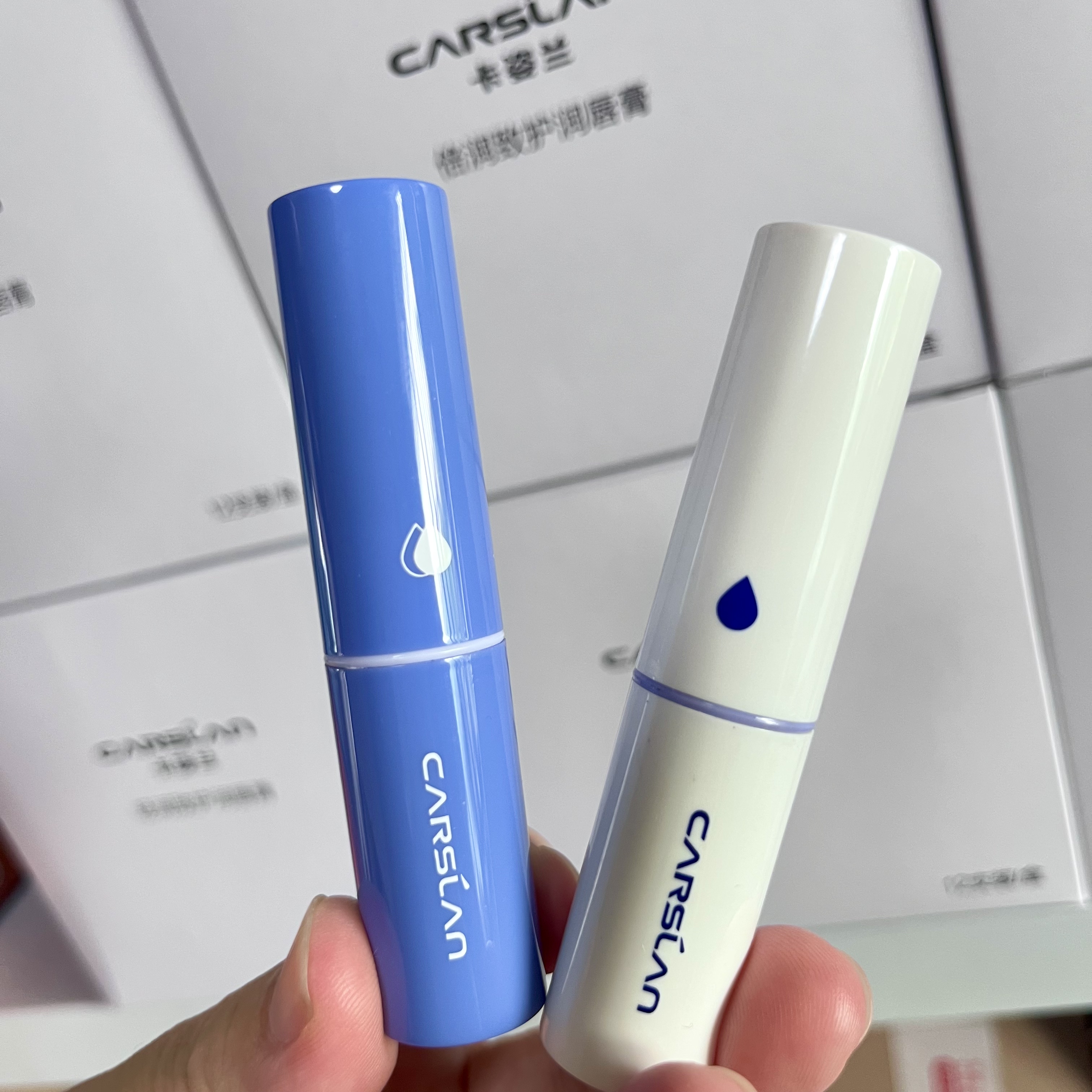 卡姿兰护唇膏致护润唇膏无色无味唇膏/口红