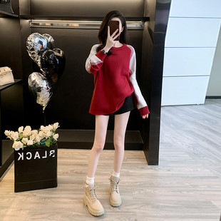 红色毛衣女秋冬2024新款显瘦设计感中长款慵懒风宽松圆领针织上衣