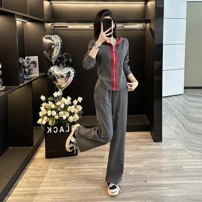 修身韩版休闲时尚套装女2025春新款活泼减龄连帽卫衣阔腿裤两件套
