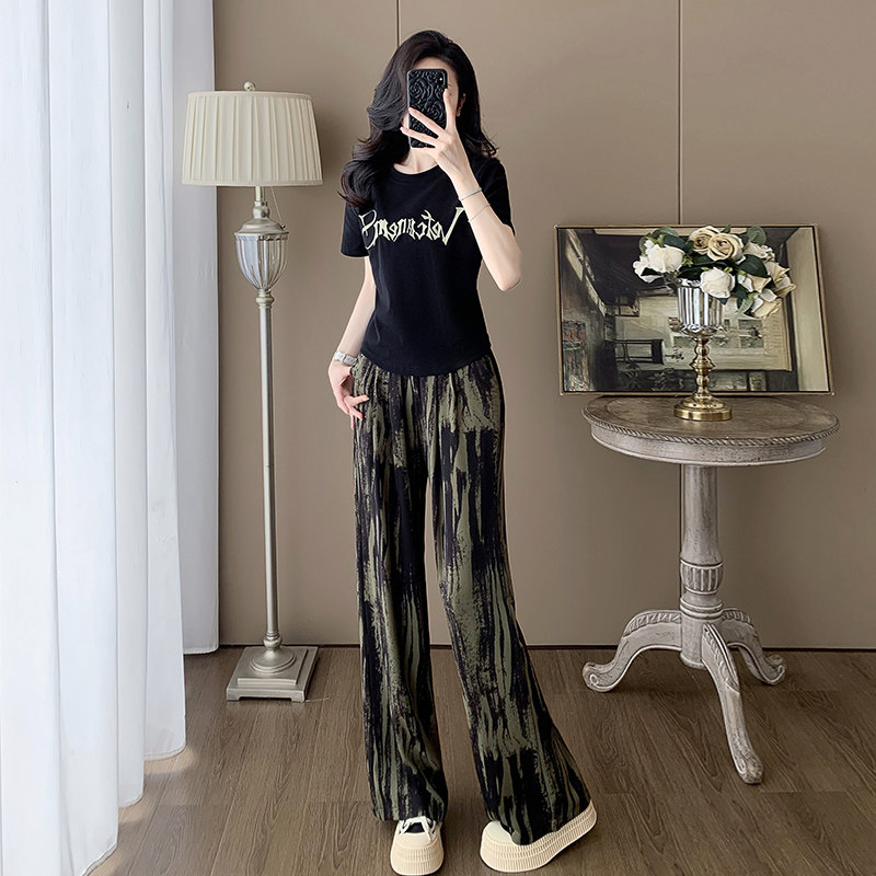 时尚休闲套装女夏季新款显瘦洋气减龄印花短袖阔腿裤运动两件套潮