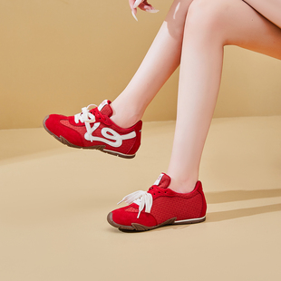 红色德训鞋女款2026秋冬季新款超火复古双鞋带阿甘鞋休闲运动板鞋