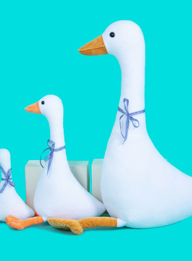 大鹅毛绒抱枕丝带白鹅公仔鹅玩偶摆件沙发床上摆件靠垫可爱娃娃萌