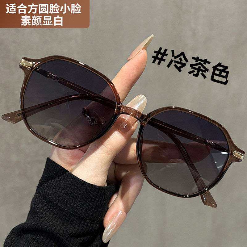 茶色偏光墨镜女高级感设计方圆脸