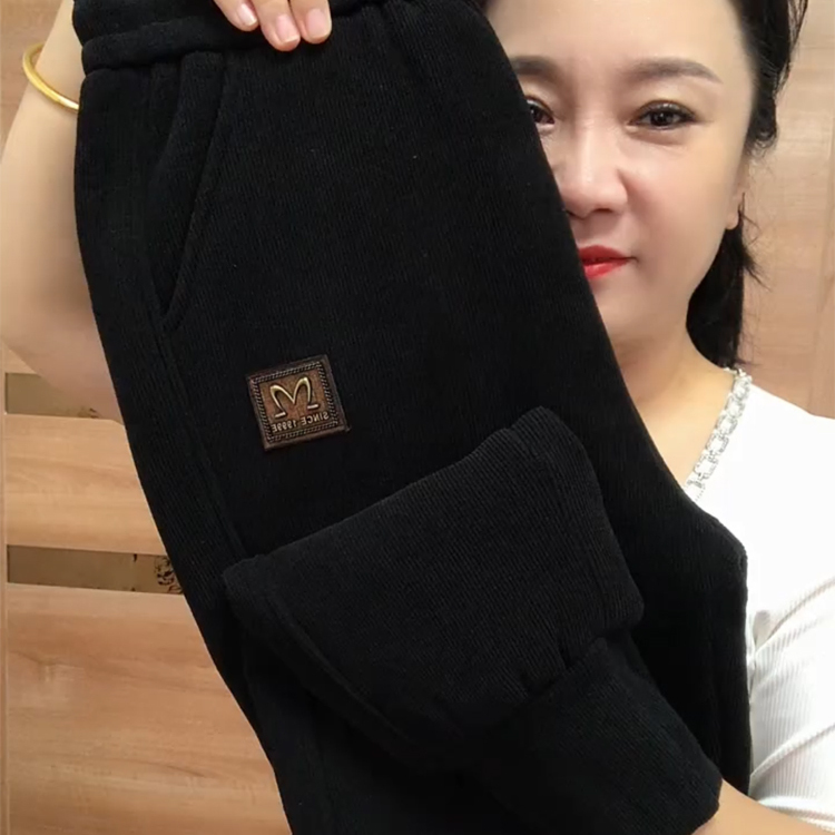 2025年冬季新款时尚加厚羊羔绒哈伦裤洋气休闲百搭宽松小脚休闲裤