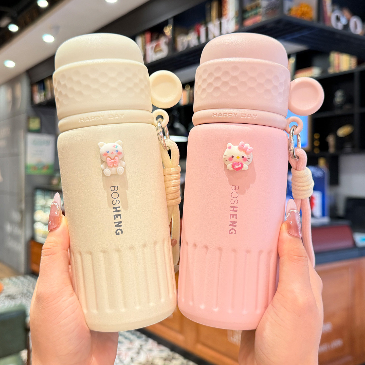 简约保温杯女生高颜值2025新款双饮吸管水杯学生上学专用带盖水壶