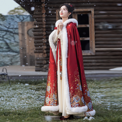 大氅披风女冬天结婚新娘秀禾服斗篷红色汉服加绒加厚毛披肩冬季