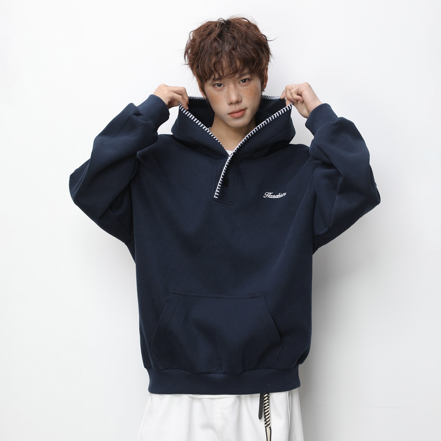 半开领连帽卫衣男重磅棉涤刺绣