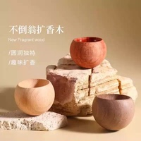 創(chuàng)意不倒翁擴(kuò)香木車載香薰擴(kuò)香器