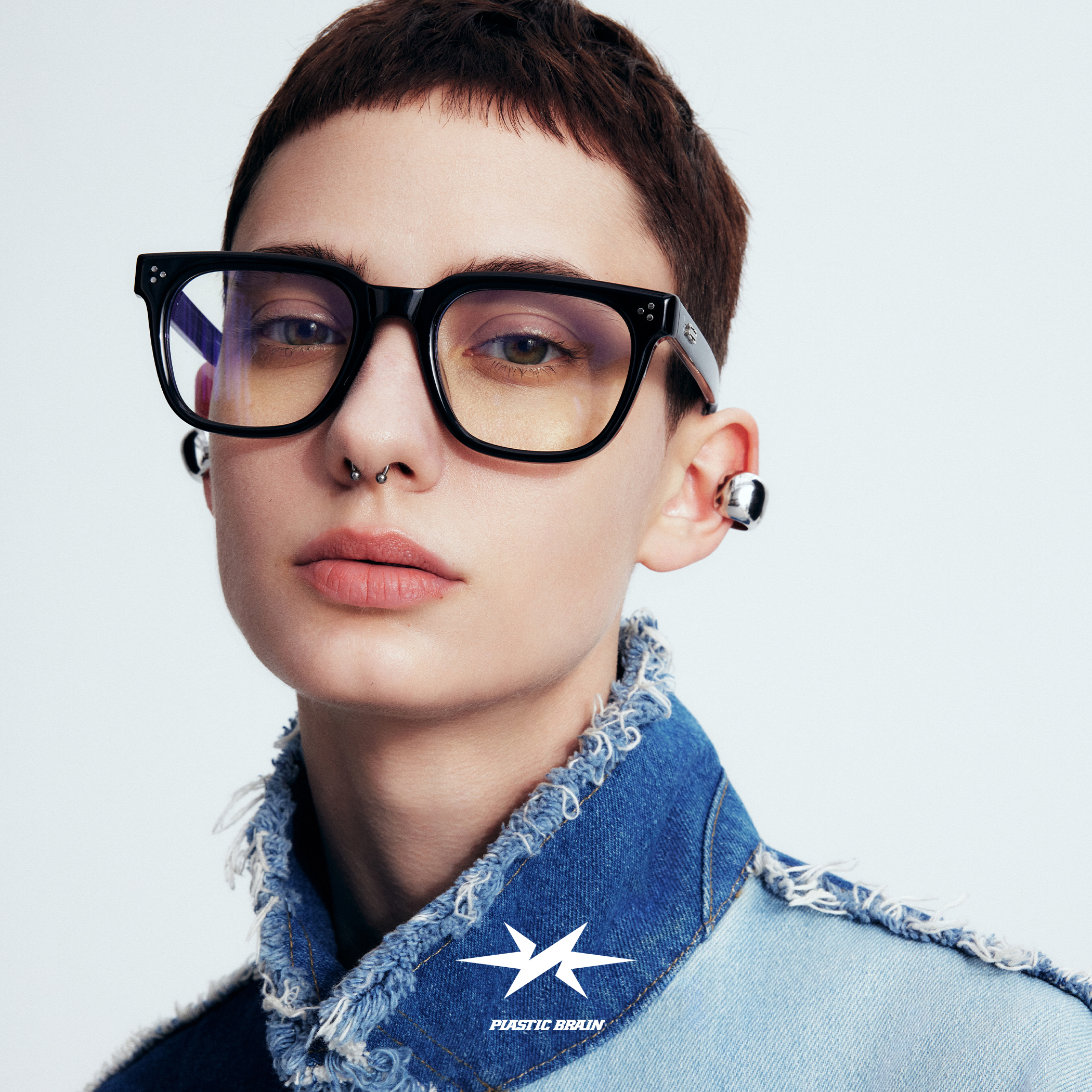 氛围感浅色墨镜素颜腮红眼镜