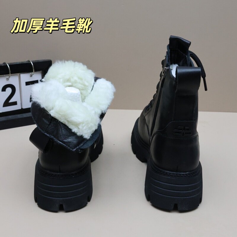 皮毛一体加绒厚底马丁靴女秋冬