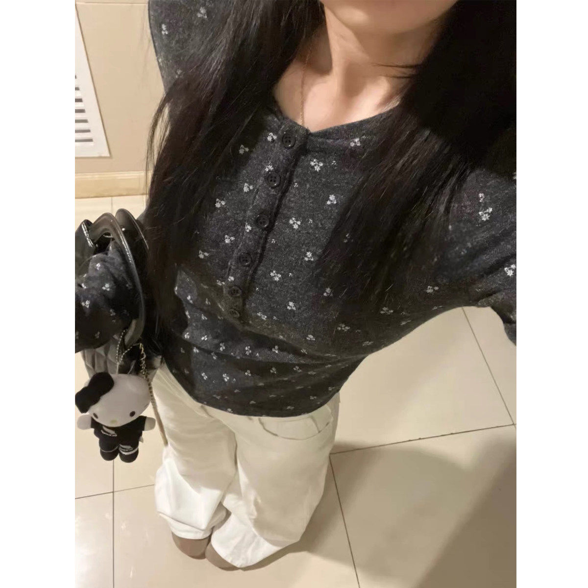 韩系亨利领磨毛碎花长袖t恤女秋冬修身显瘦甜辣妹内搭打底衫上衣