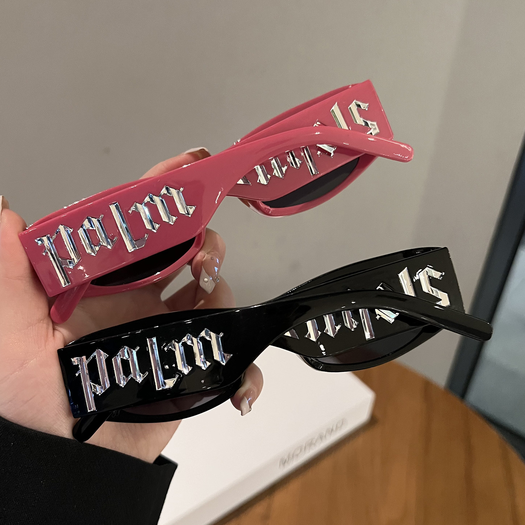 欧美街头凹造型太阳眼镜网红高级感显脸小方形夏季遮阳防晒墨镜女