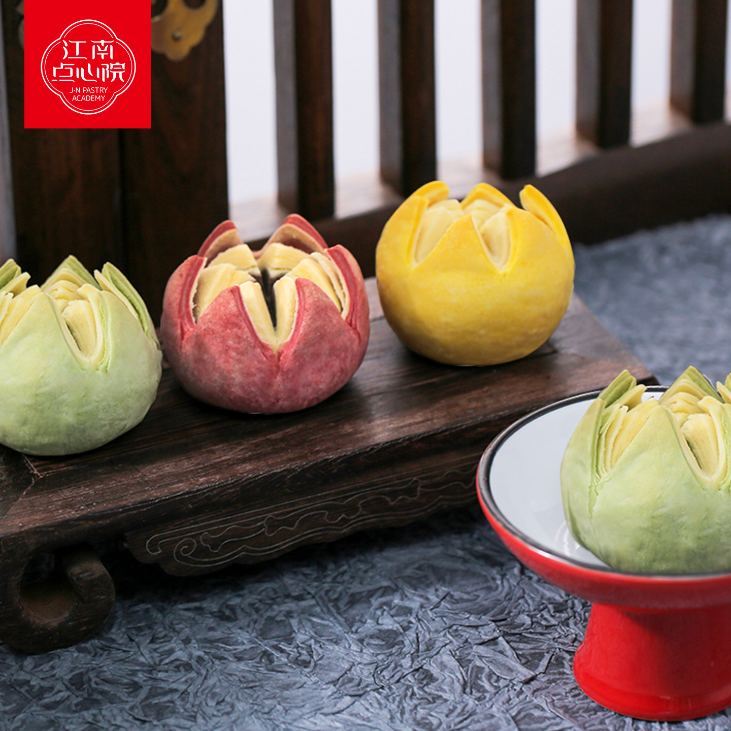 百年同和蛋黄荷花酥饼江南中式糕点心零食大礼包苏州特产伴手礼盒