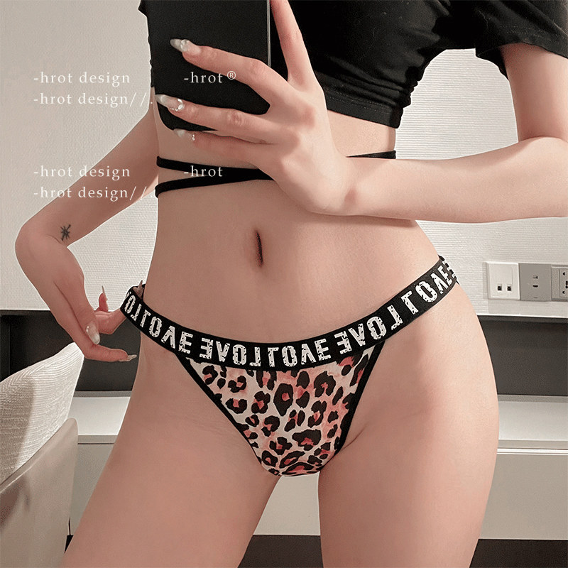 狂野恋人*性感豹纹无痕内裤女2025新款爆款时尚纯棉抗菌三角短裤,女士内衣/男士内衣/家居服,女三角裤,淘宝优惠券,粉丝福利购,淘宝优惠卷