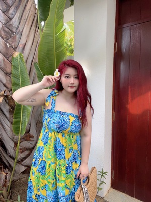 晚安奈奈气质碎花大码显瘦沙滩