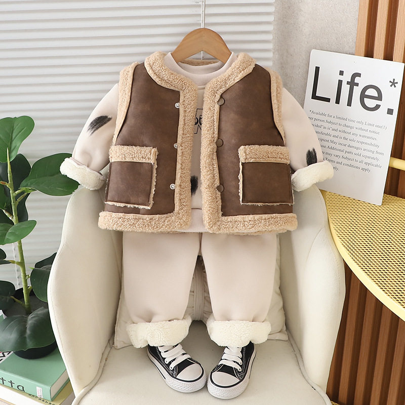 实拍童装男童秋冬款套装加绒儿童卫衣马甲加绒三件套冬男宝宝衣服