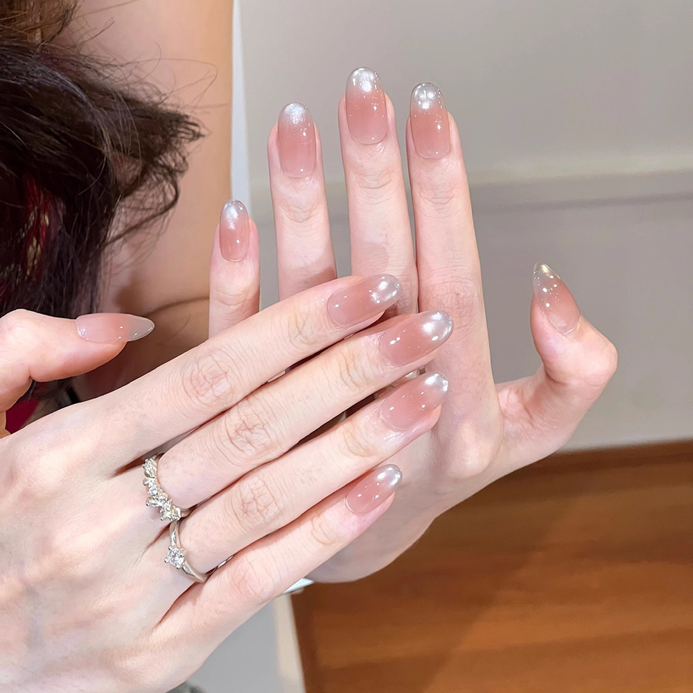 裸色追光猫眼手工穿戴甲秋冬中长