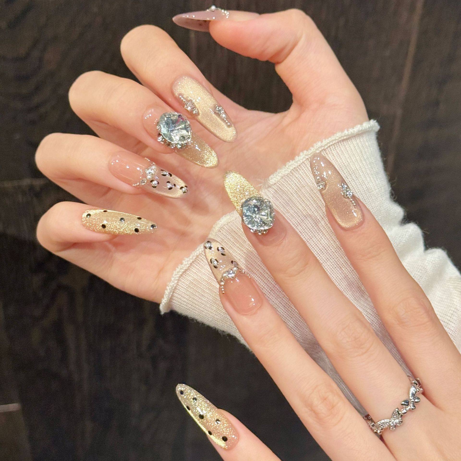 纯手工穿戴甲【鎏金梦露】千金氛围爆闪紫金色猫眼设计感碎钻美甲,彩妆/香水/美妆工具,穿戴甲/甲片,淘宝优惠券,粉丝福利购,淘宝优惠卷