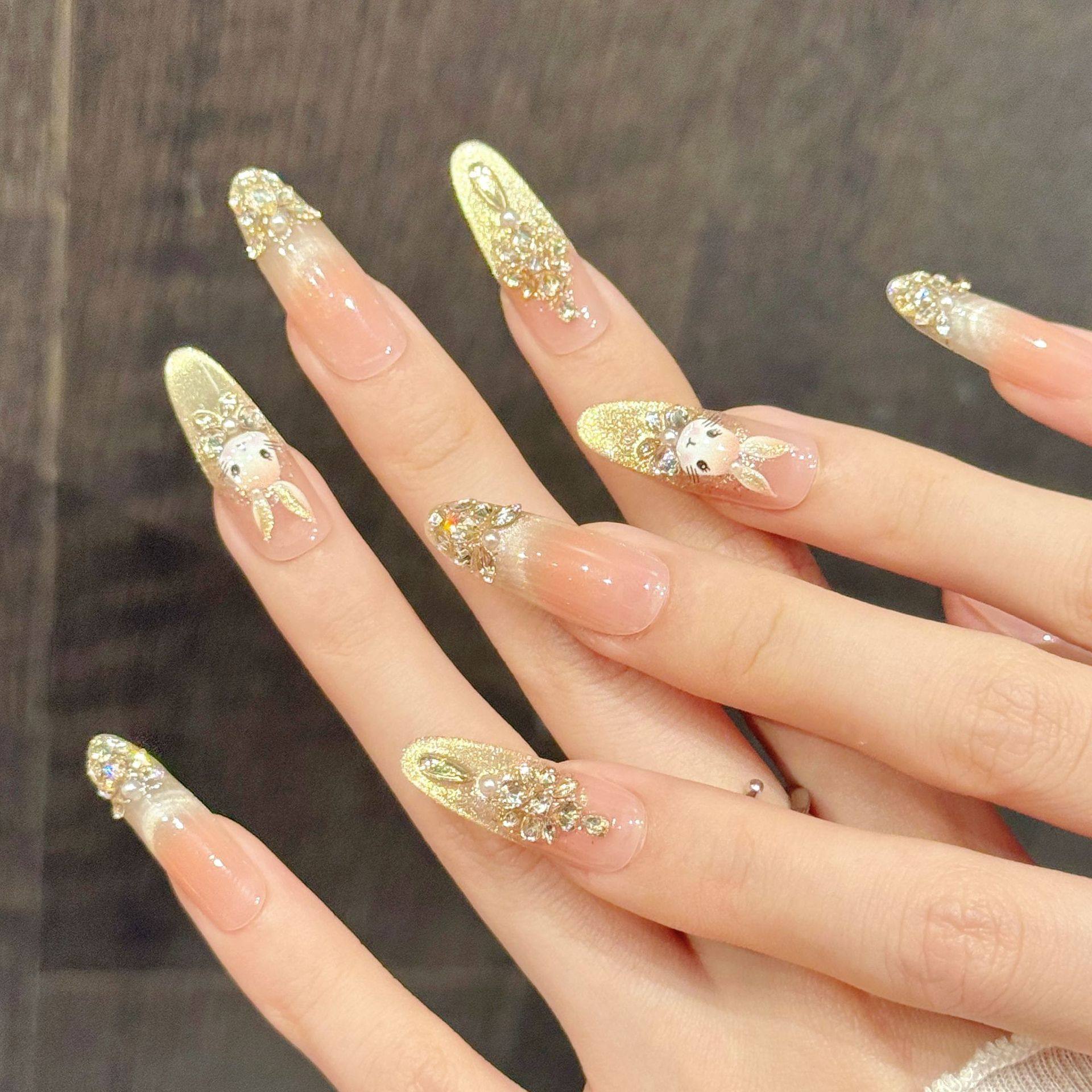 纯手工穿戴甲兔钻柔粉裸粉渐变兔饰手工穿戴甲轻奢甜美温柔美甲片,彩妆/香水/美妆工具,穿戴甲/甲片,淘宝优惠券,粉丝福利购,淘宝优惠卷