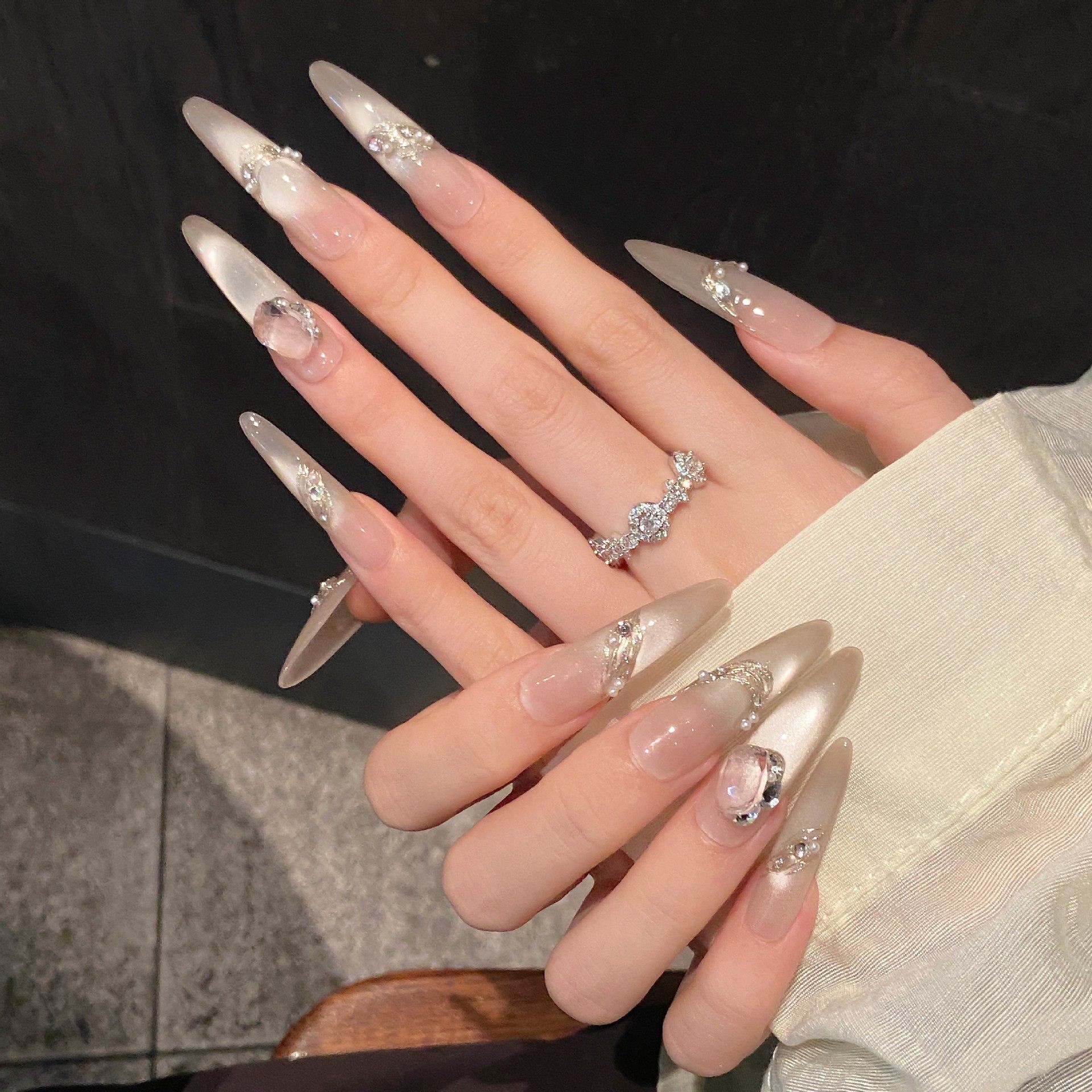 纯手工穿戴甲【泛灵之境】千金感追光猫眼温柔显白高级中长款美甲,彩妆/香水/美妆工具,穿戴甲/甲片,淘宝优惠券,粉丝福利购,淘宝优惠卷