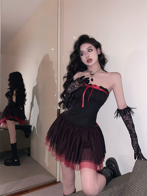 Sweet草莓茶祭玫瑰圣诞朋克设计感蝴蝶结辣妹抹胸吊带连衣蓬蓬裙