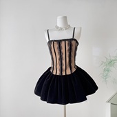 Swee小众设计黑天鹅蕾丝拼接丝绒芭蕾风吊带连衣裙配短裤 重工时尚