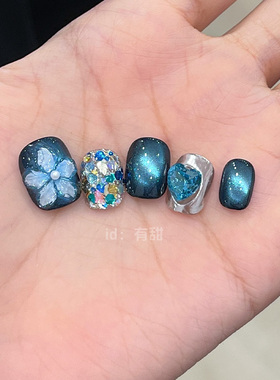 猫眼穿戴甲短款春夏纯手工蓝色雕花穿戴款美甲高质量网红爆款短甲