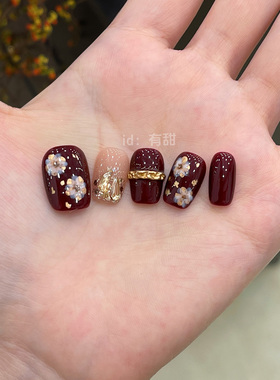 秋冬穿戴甲短款纯手工红色穿戴款美甲2025新款高级感绝美指甲贴片