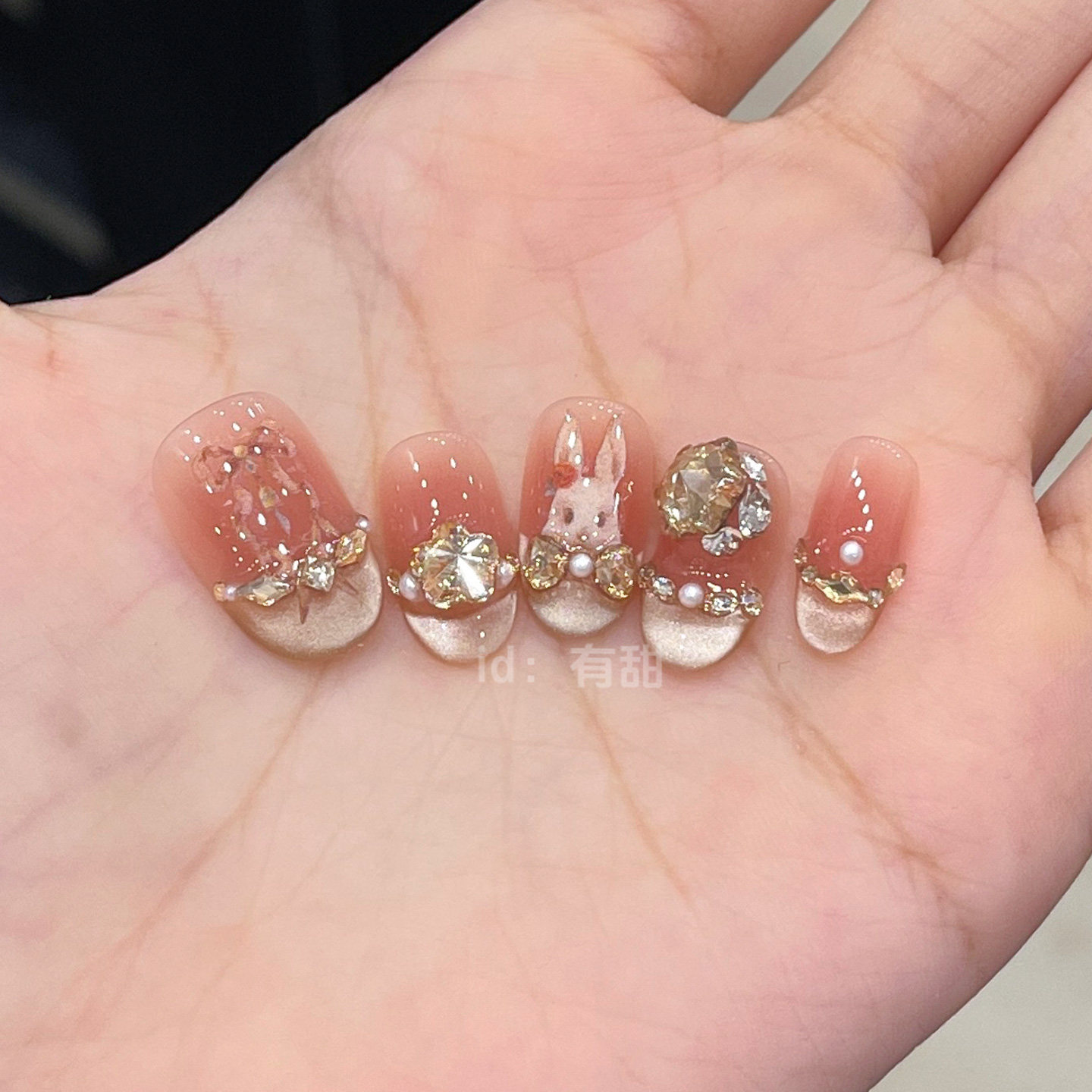 法式穿戴甲短款高级感绝美可爱穿戴美甲2025新款手工猫眼指甲贴片,彩妆/香水/美妆工具,穿戴甲/甲片,淘宝优惠券,粉丝福利购,淘宝优惠卷