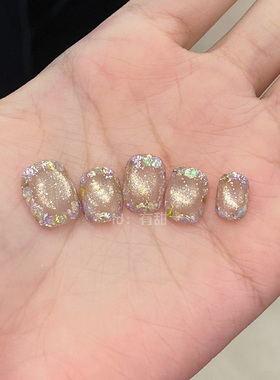 猫眼穿戴甲短款春夏高级感穿戴款美甲2025新年款纯手工豆豆款短甲