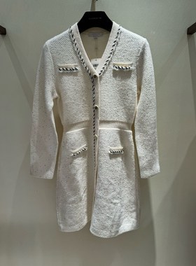 歌L思   23年全标大货  白色小香风羊毛连衣裙 EWW344M12100