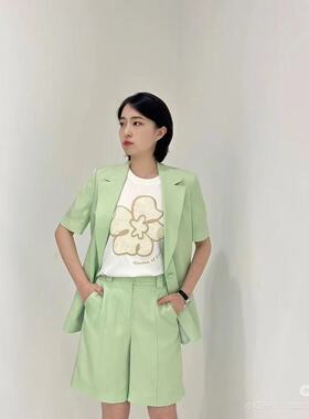 歌L思   23年全标大货  绿色外套 EWW342T02600