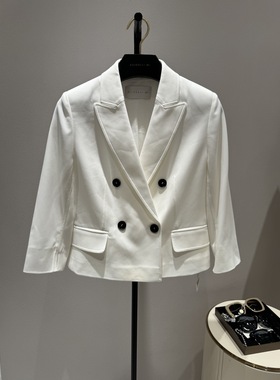 歌L思  24年全标大货   白色短款外套 EWD351T00300