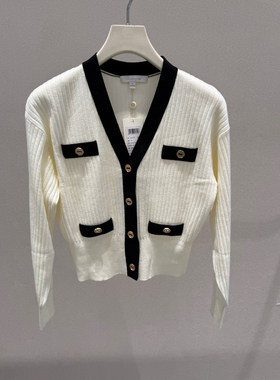 歌L思  23年全标大货  白色小香风针织衫 EWB343M01300