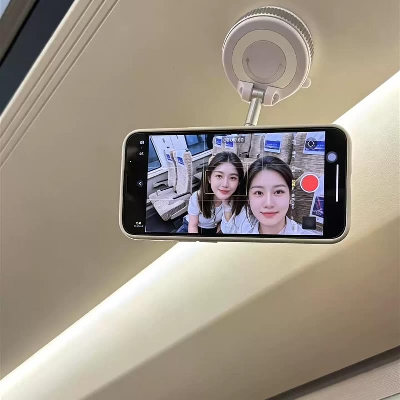 一个人旅行自拍神器~磁吸手机支架轻便2026新款背贴便携自拍架