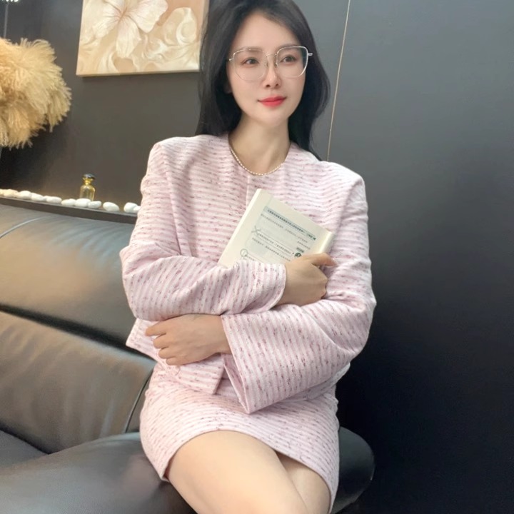 明星同款小香风外套装女装高定