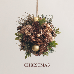 圣诞节装饰品花环松果挂件圣诞树花圈家用酒店场景布置门挂饰吊饰