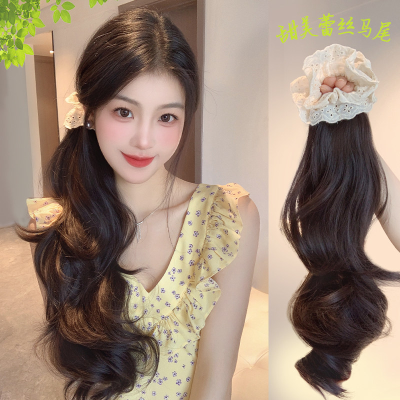 凌小姐韩系减龄发圈侧马尾