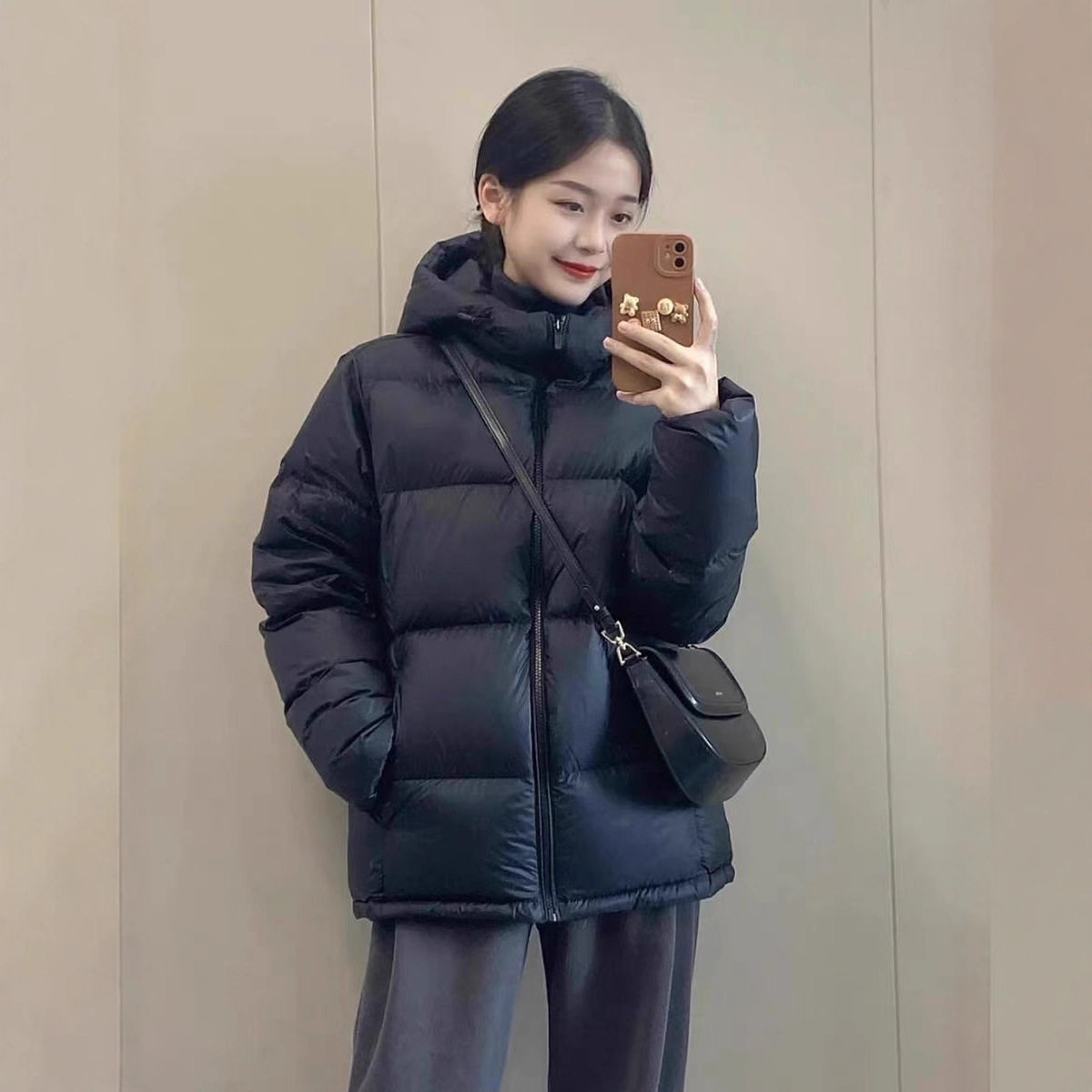 羽绒服女短款小个子面包服25冬季新款连帽甜美情侣同款白鸭绒外套,女装/女士精品,羽绒服,淘宝优惠券,粉丝福利购,淘宝优惠卷